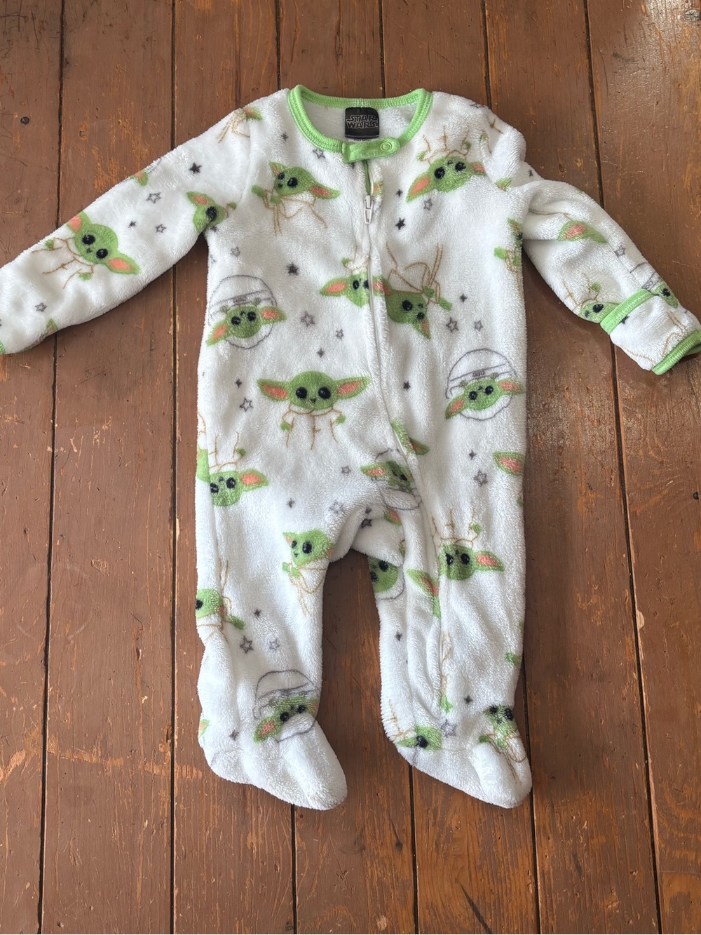 Star Wars White Microfleece Baby Yoda sleep-and-play Footed Romper